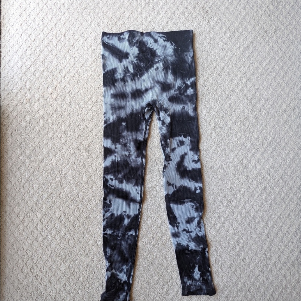 Ribbed workout set - Picture 2 of 4